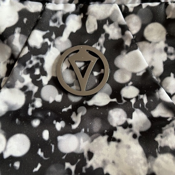 ivivva by Lululemon Duffle Bag 👜 - Picture 4 of 4